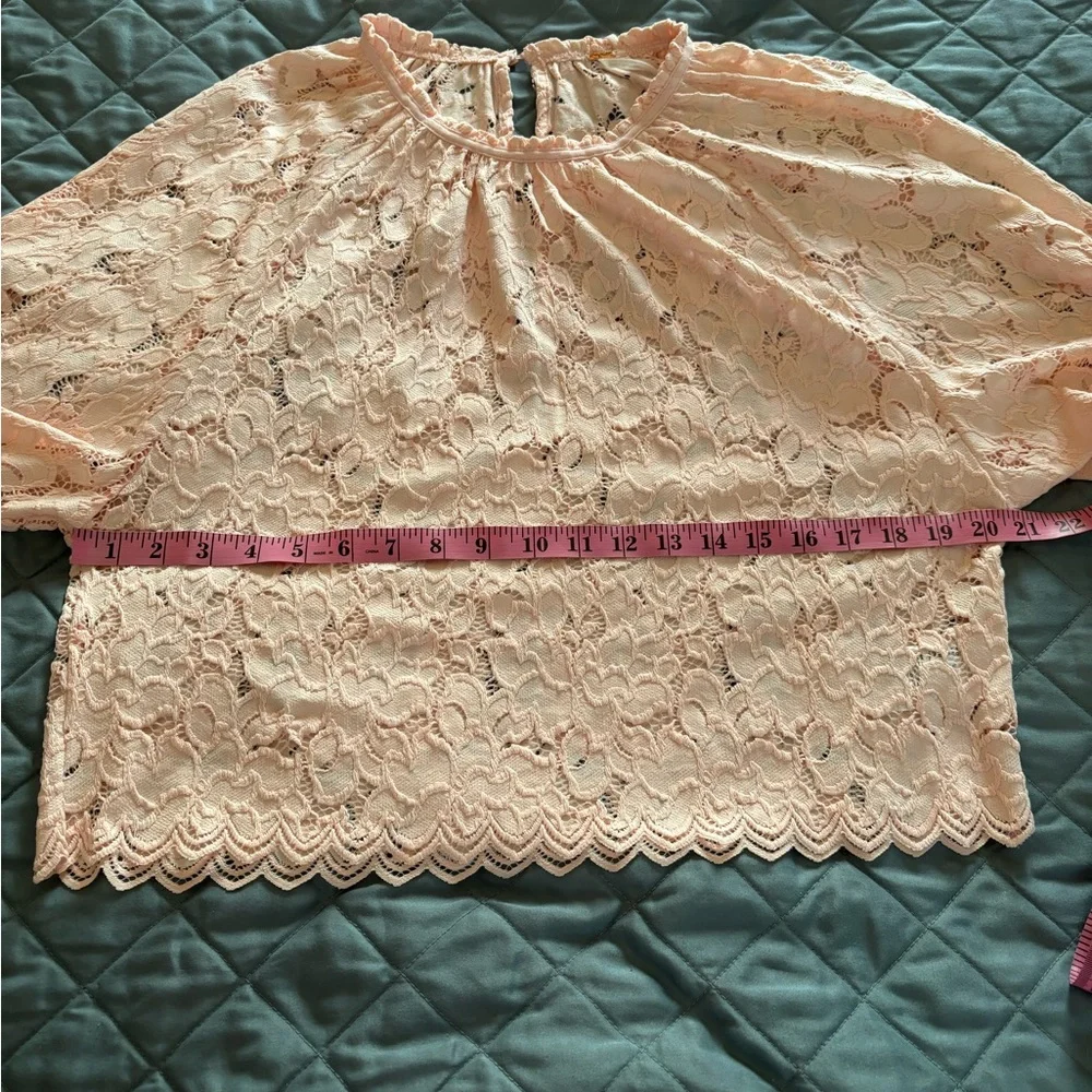 FREE PEOPLE NWT Sz XS Pink Lace BOHO Blouse - Picture 11 of 12